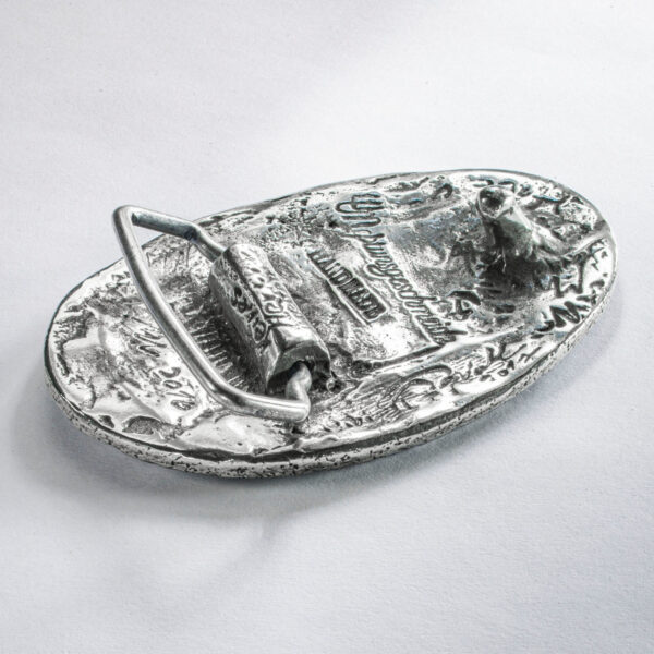 Belt clasp or belt buckle, "Sylt" motif, oval and recessed, format 7 x 5,5 cm, back. Handcrafted by Neptune Jewels.