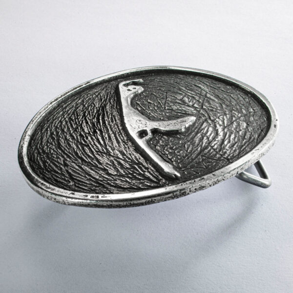 Belt clasp or belt buckle, "Sylt" motif, raised oval format 8 x 6 cm, blackened colour. Handcrafted by Neptune Jewels.