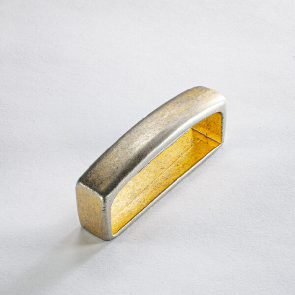 Gürtelschlaufe Fritte Gold. 5 x 1,2 cm. Zamak, galvanisch vergoldet. Für Neptunsgeschmeide Wechselgürtel 4 cm Breite.