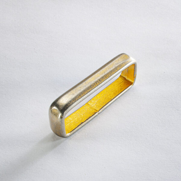 Gürtelschlaufe Steg Gold. 5 x 0,7 cm. Zamak, galvanisch vergoldet. Für Neptunsgeschmeide Wechselgürtel 4 cm Breite.
