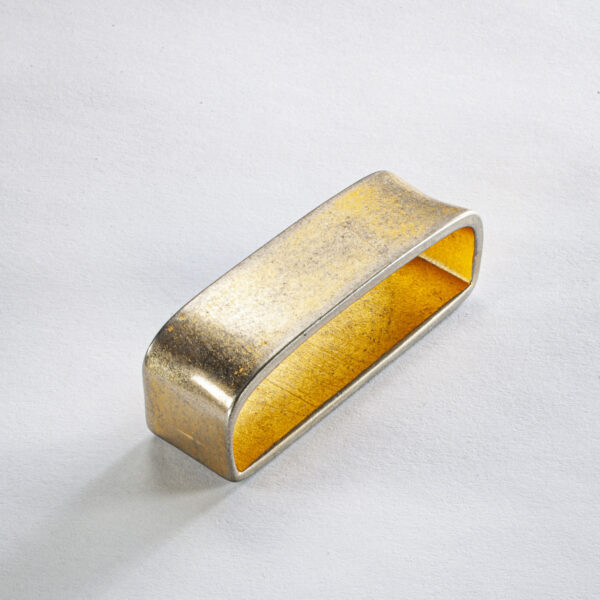 Riemlus brug goud. 5 x 2 cm Zamak, galvanisch verguld. Voor Neptune sieraden wisselriem 4 cm breed.