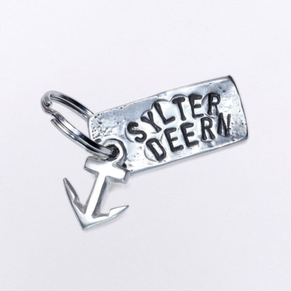 Key ring: Sylter Deern with additional anchor from Neptune jewelry.