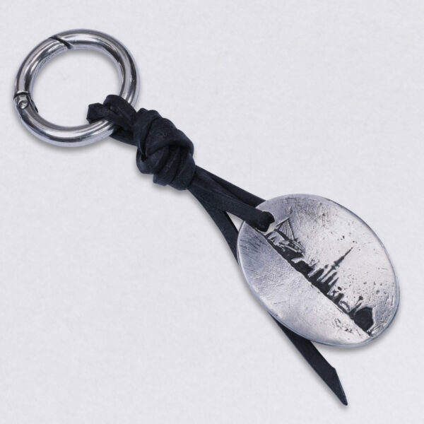 Gebamsel® pendant Skyline Hamburg, main image, by Neptunsgems. Bag or key ring with snap hook small.