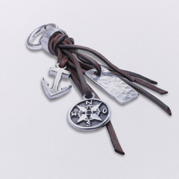 Gebamsel® Anhänger Krone und Kompass, Hauptbild 2, von Neptunsgeschmeide. Taschen- oder Schlüsselanhänger mit Karabinerhaken klein.