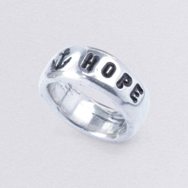 Band ring Hope with hand embossing. From Neptune Jewels. Handwritten engraving outside and inside possible. closeup