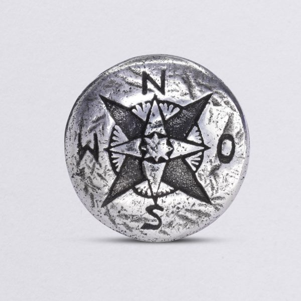 Large knob compass or compass rose, furniture handle made of pewter from Neptune jewelry. main view