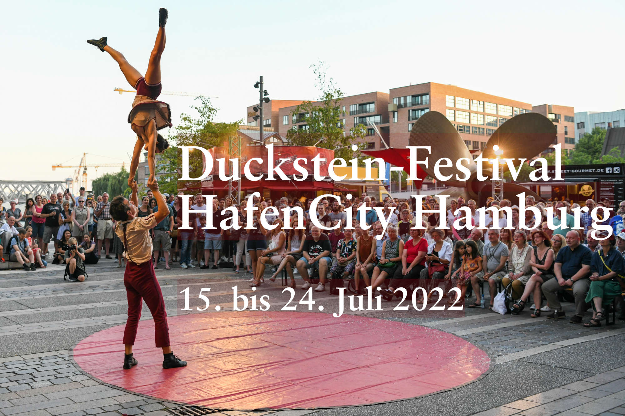 Duckstein-Festival HafenCity Hamburg, News Bild für die Aktuell Seite von Neptunsgeschmeide, (c) bergmanngruppe Foto Thomas Panzau (12), Textbearbeitung Thorsten Blume
