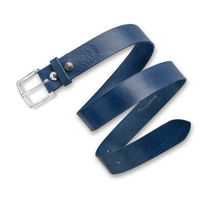Schlichter Ledergürtel Robust Marine Blau mit Kiel Schnalle von Neptunsgeschmeide. Abbildung des Lederriemens, robuste Qualität. 4 cm Breite.